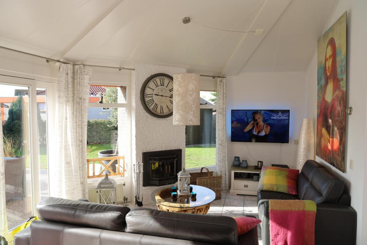 Ferienhaus Am Meer Mit Kamin & Sauna - Seestern 251 Юлианадорп Экстерьер фото